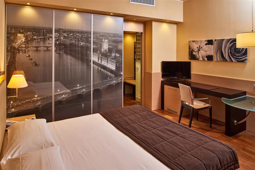 Hotel Cruise Montano Lucino Ruang foto